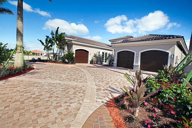 Best Interlocking Driveway Pavers  in Wright City, MO